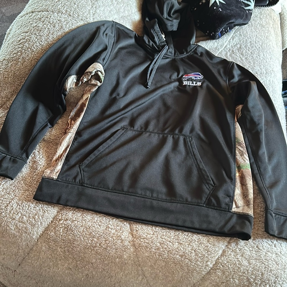 Dunbrooke Buffalo Bills Camo Trim Hoodie